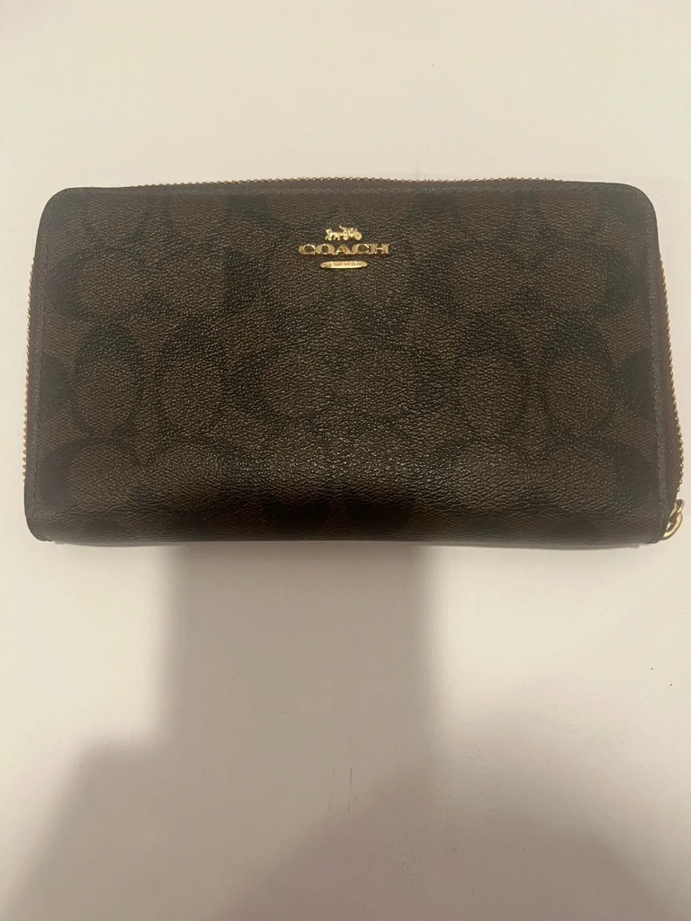 Authentic Coach Slim Zip Around Wallet in Signature Coated Canvas – Brown/Black - Picture 1 of 10